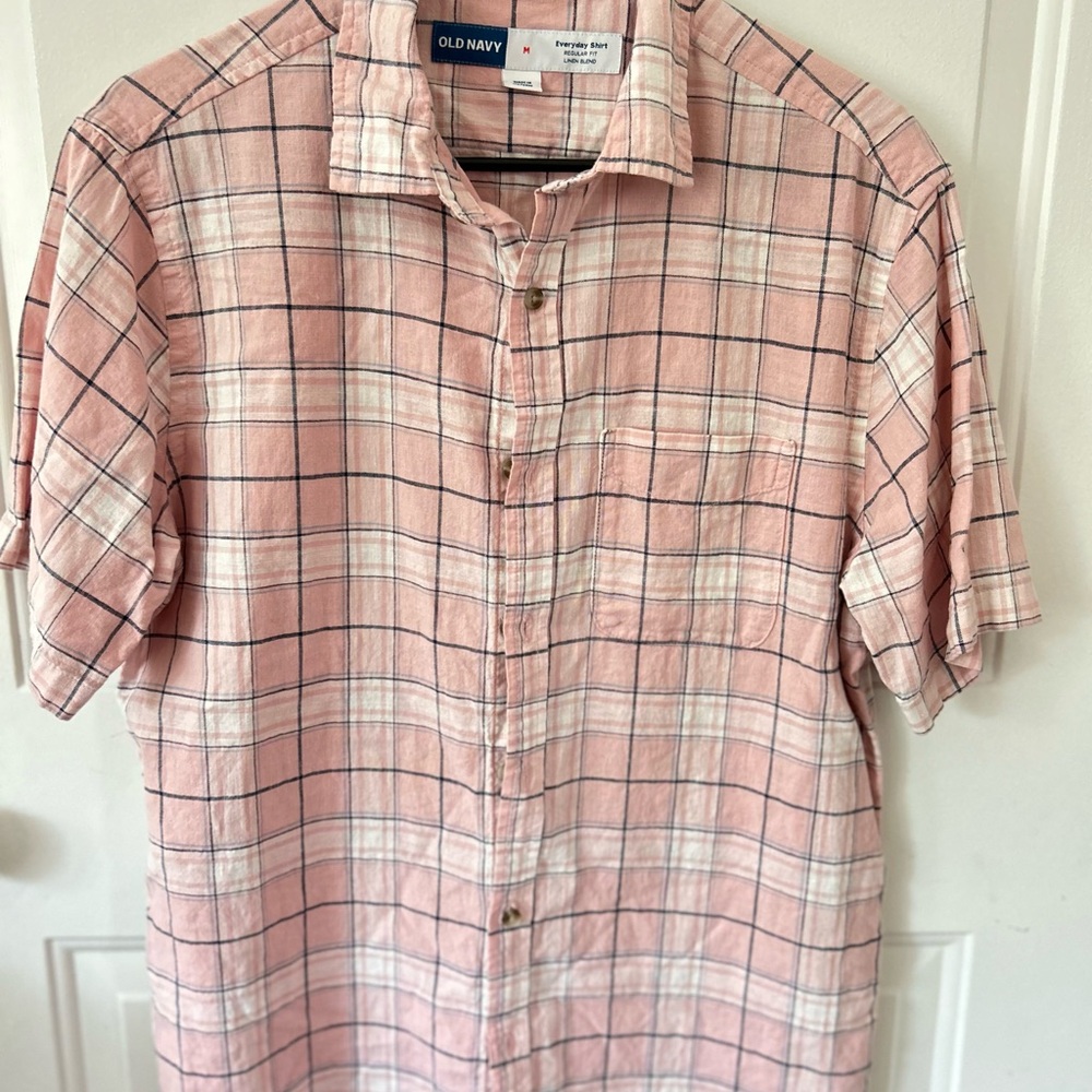 Old Navy Pink Plaid Short-Sleeve Button-Down Shirt